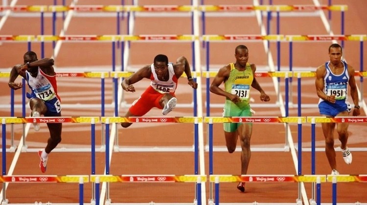 龙赛罗：当西蒙尼谈论裁判不尊重皇马历史时，这